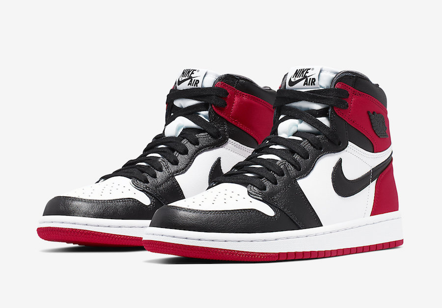 AIR JORDAN 1 RETRO HIGH OG BLACK TOE 