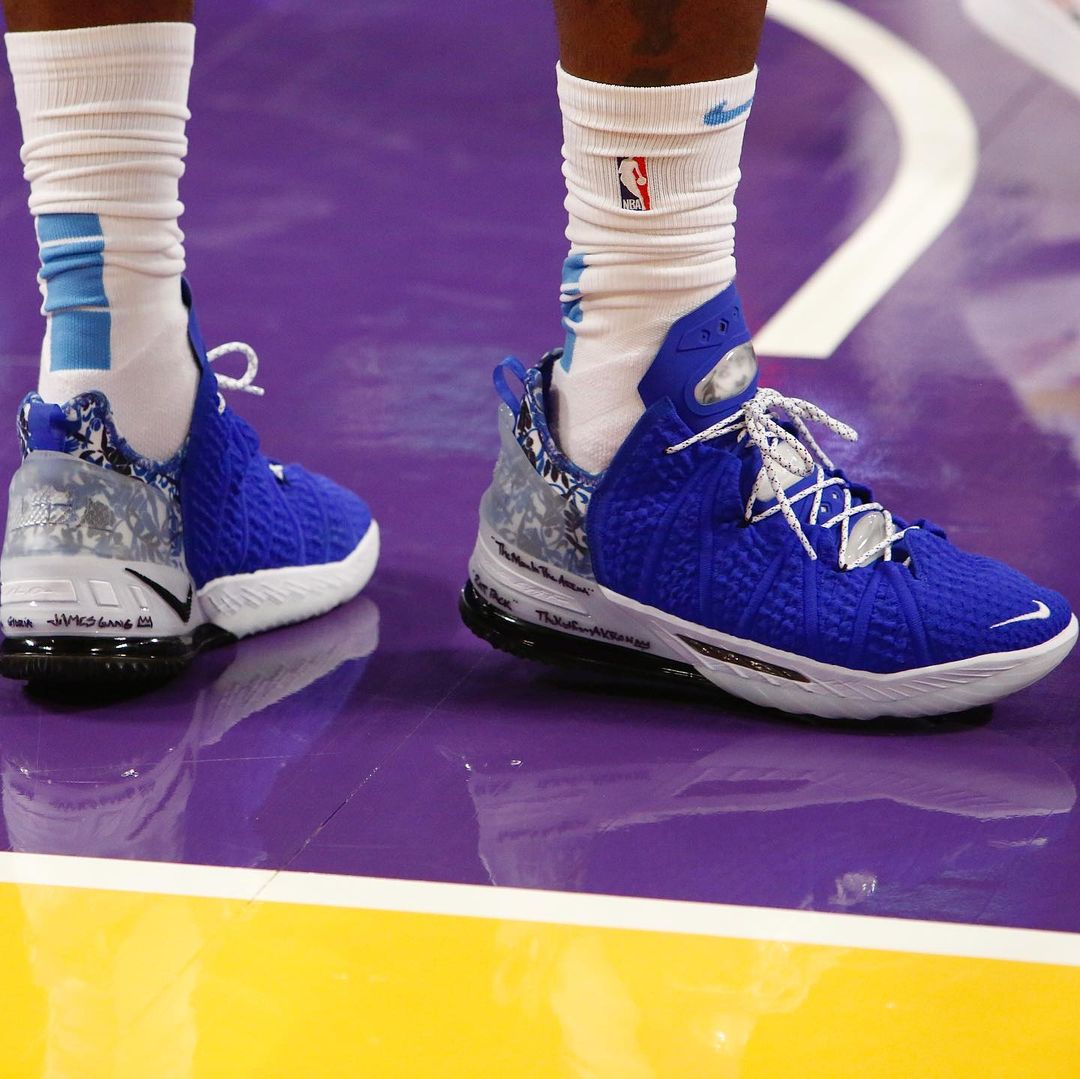 niketalk lebron 18