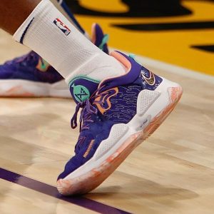nike air dot weld strobel